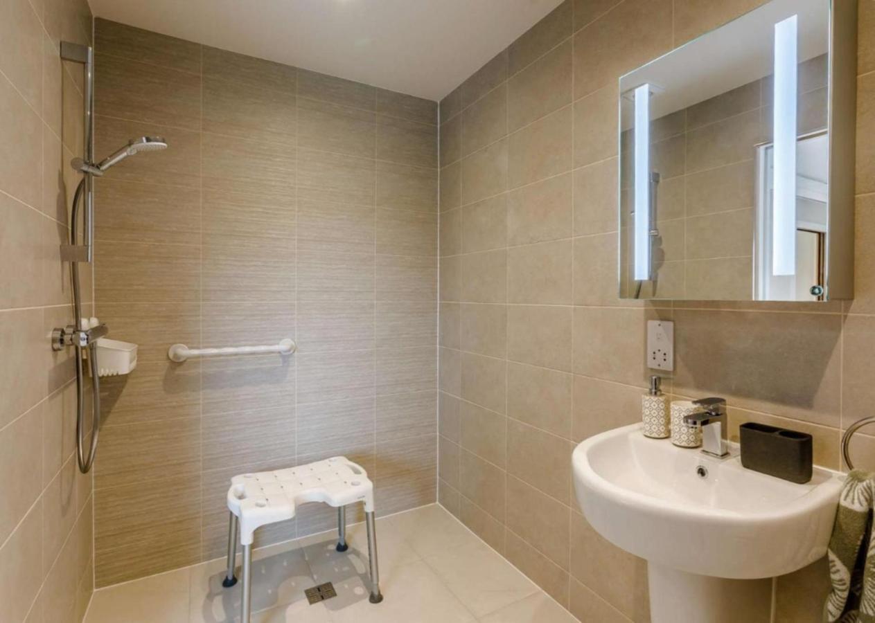Fawn Cottage Disabled Adapted 3 Bedroom Hot Tub Coughton Buitenkant foto