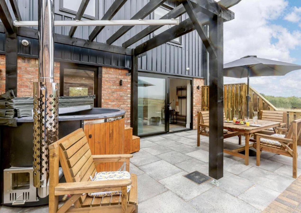 Fawn Cottage Disabled Adapted 3 Bedroom Hot Tub Coughton Buitenkant foto
