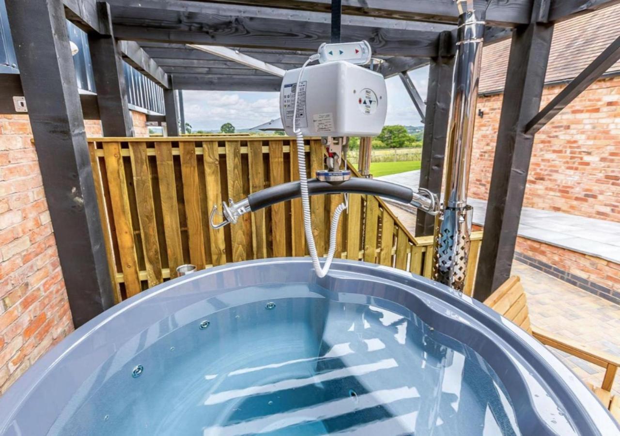 Fawn Cottage Disabled Adapted 3 Bedroom Hot Tub Coughton Buitenkant foto