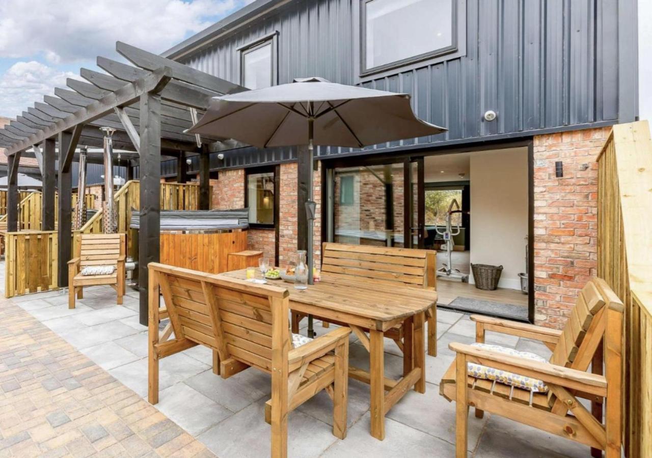 Fawn Cottage Disabled Adapted 3 Bedroom Hot Tub Coughton Buitenkant foto
